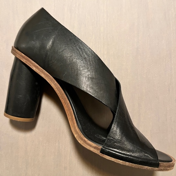Del Carlo Black Open Toe High Heel Platforms main image 6